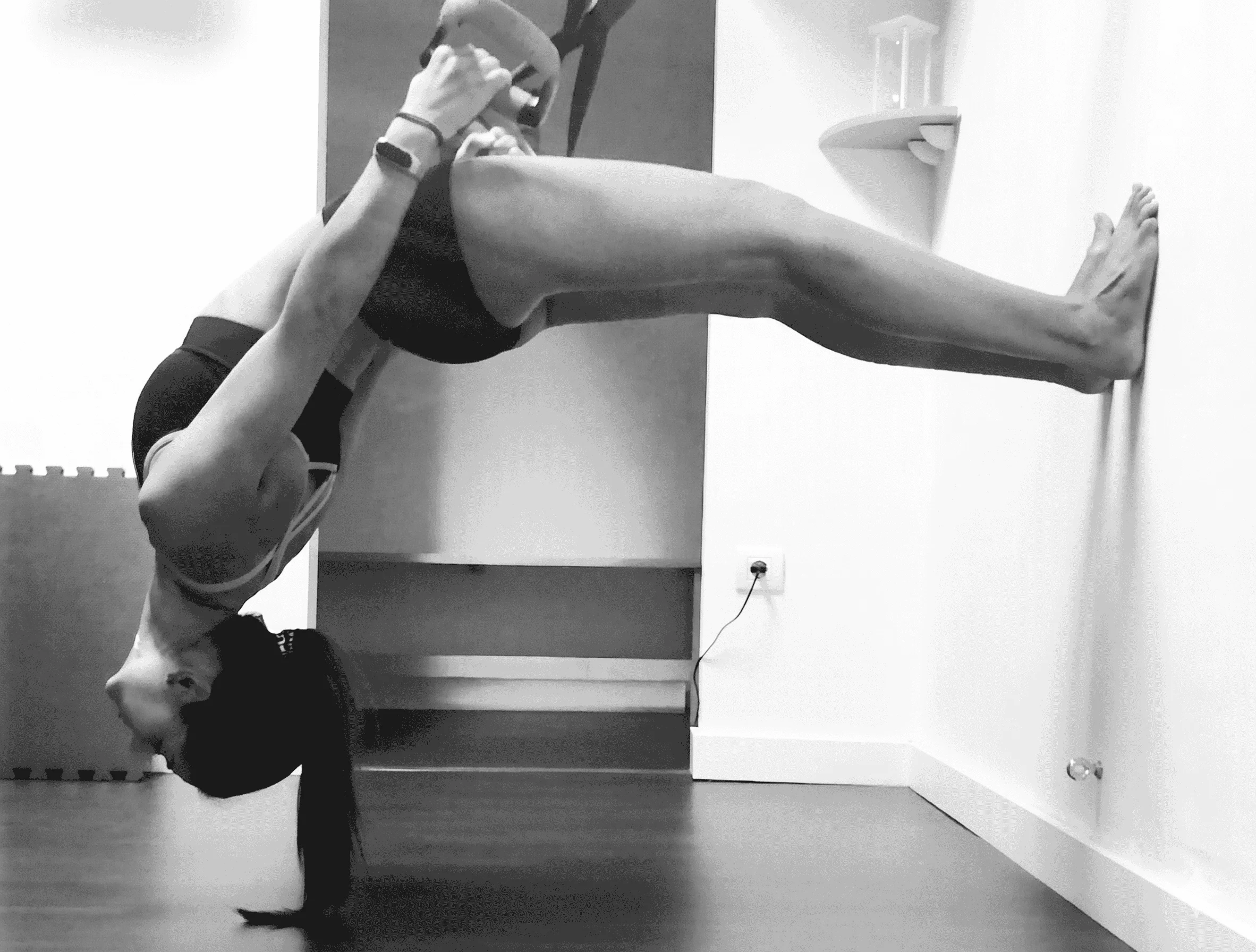 Sesión de pilates en CRES Fisioterapia
